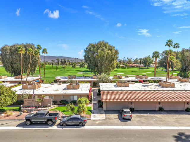 79302 Montego Bay Drive, Bermuda Dunes CA: https://media.crmls.org/mediaz/534a0d95-9a3e-459b-a8ae-ae148a670ab8.jpg