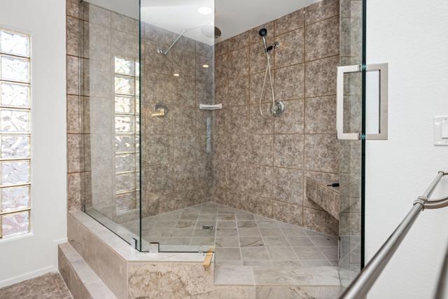 53967 Avenida Navarro, La Quinta CA: https://media.crmls.org/mediaz/534b8273-151e-4605-b76e-0c5169ef888a.jpg