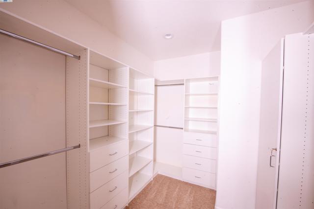 7212 MOUNT VEEDER ROAD, Dublin CA: https://media.crmls.org/mediaz/534bac16-cdce-4e12-841a-36136dee30ef.jpg