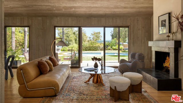 Drew Fenton | 28036 Sea Lane Drive Malibu CA | MLS: 7349915 Drew Fenton | 28036 Sea Lane Drive Malibu CA | MLS: 7349915