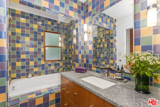 8631 Allenwood Road, Los Angeles CA: https://media.crmls.org/mediaz/534c034e-239e-4743-a741-8f17b56b7306.jpg