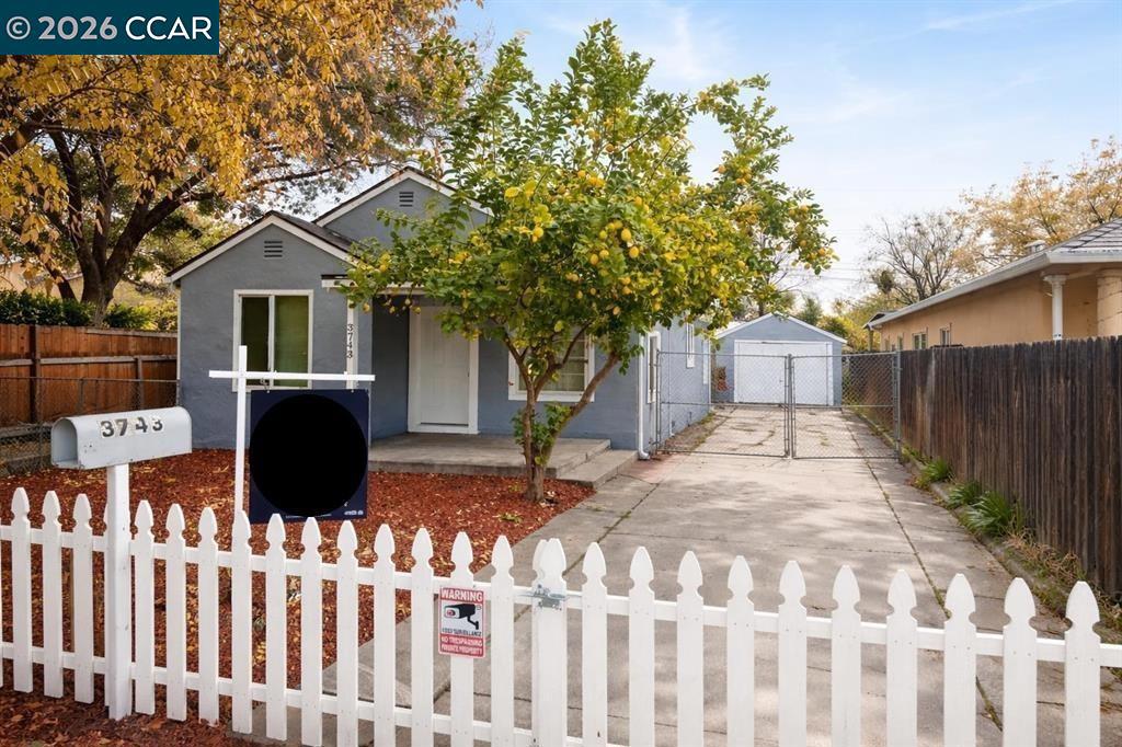 3743 23rd Ave