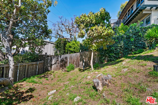 207 Ocean Ave Ext photo 40