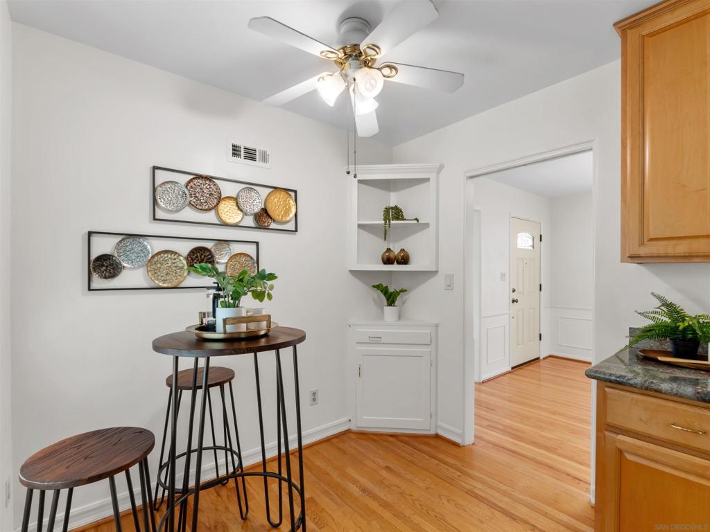 2136 Guy Street - photo 12