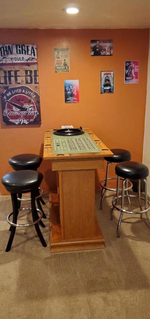 game room 2