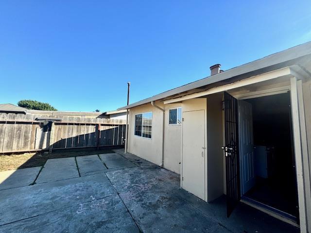 607 Calaveras Drive, Salinas CA: https://media.crmls.org/mediaz/534e0878-748a-4708-9081-34e5f184798e.jpg