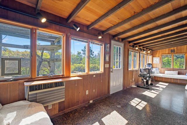 22196 Summit Road, Los Gatos CA: https://media.crmls.org/mediaz/534eedca-a843-4c0c-896b-8d15a8be82cd.jpg