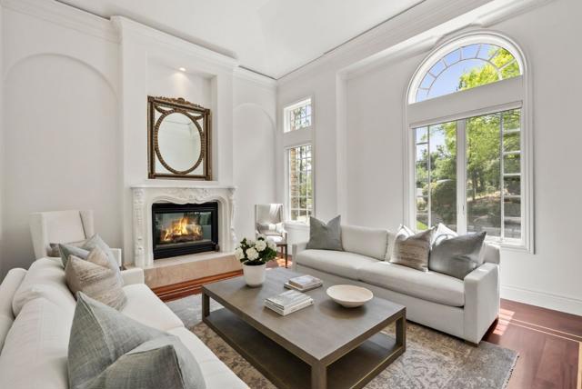 12690 Dianne Drive, Los Altos Hills CA: https://media.crmls.org/mediaz/534f0a4d-c1b5-4e08-b3d7-384b8e64eb6f.jpg