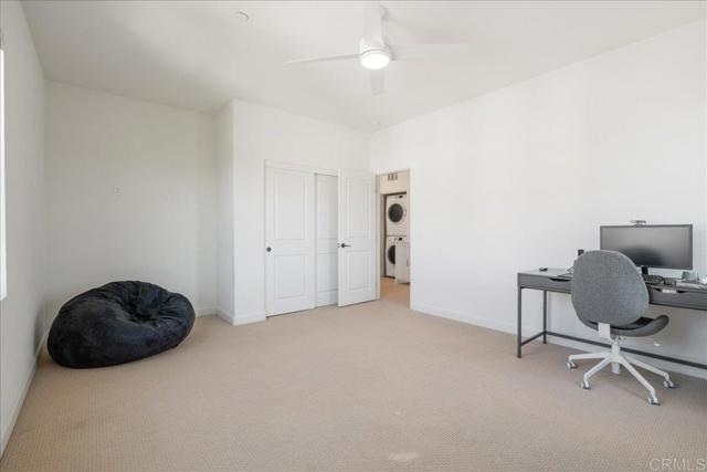 Detail Gallery Image 22 of 34 For 4366 Pacifica Way #5,  Oceanside,  CA 92056 - 4 Beds | 3/1 Baths