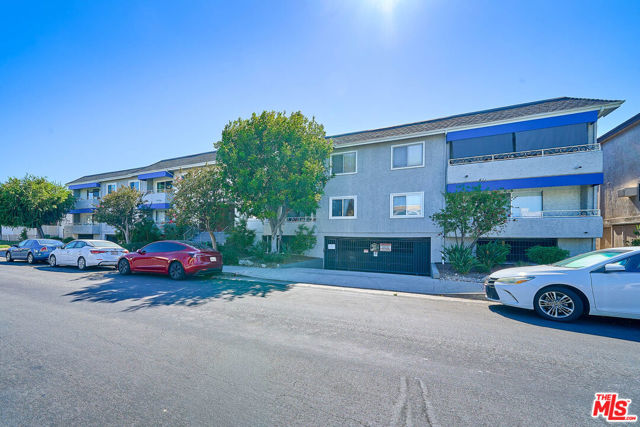 1 Bed Home for Sale in Los Angeles, California