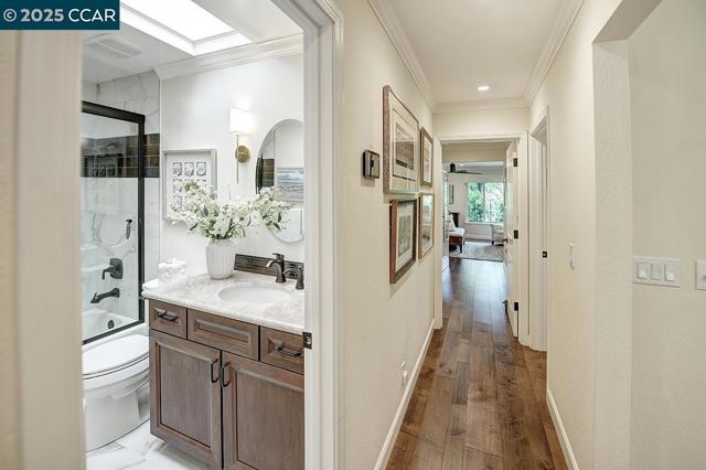 633 Terra California Dr, Walnut Creek CA: https://media.crmls.org/mediaz/53503ec6-99c6-4454-9df8-57f9469ea9c5.jpg