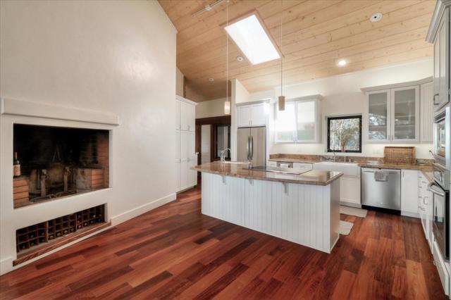 500 El Caminito Road, Carmel Valley CA: https://media.crmls.org/mediaz/53511e3d-cdd7-42f2-af27-7d185cee82bd.jpg
