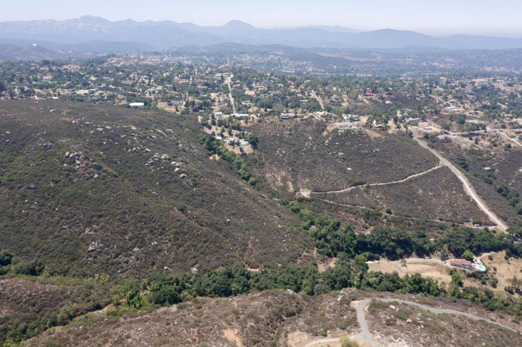 MLS #250035511SD image #10