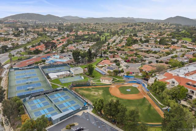 17735 Devereux Rd, San Diego CA: https://media.crmls.org/mediaz/5352c534-59ed-4927-bd3b-54b62e837461.jpg