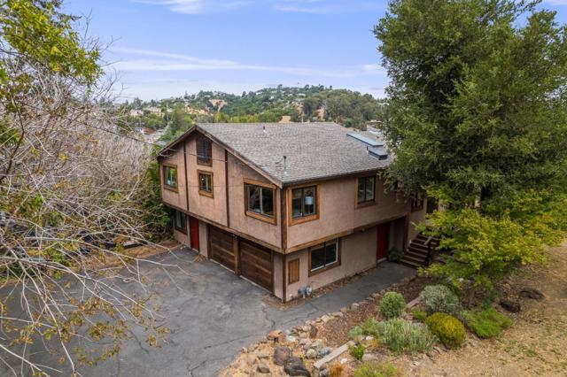 162 Madera Avenue, San Carlos CA: https://media.crmls.org/mediaz/5353ba72-4c37-46a9-946c-b13e8a95e2a3.jpg