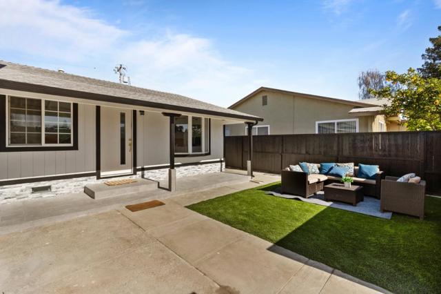 40422 Landon Avenue, Fremont CA: https://media.crmls.org/mediaz/535474f7-1b41-465c-93da-07f9b439bd99.jpg