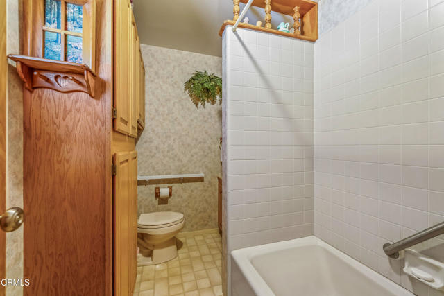 Detail Gallery Image 10 of 20 For 32100 O Bayley Dr, Fort Bragg,  CA 95437 - 3 Beds | 1 Baths