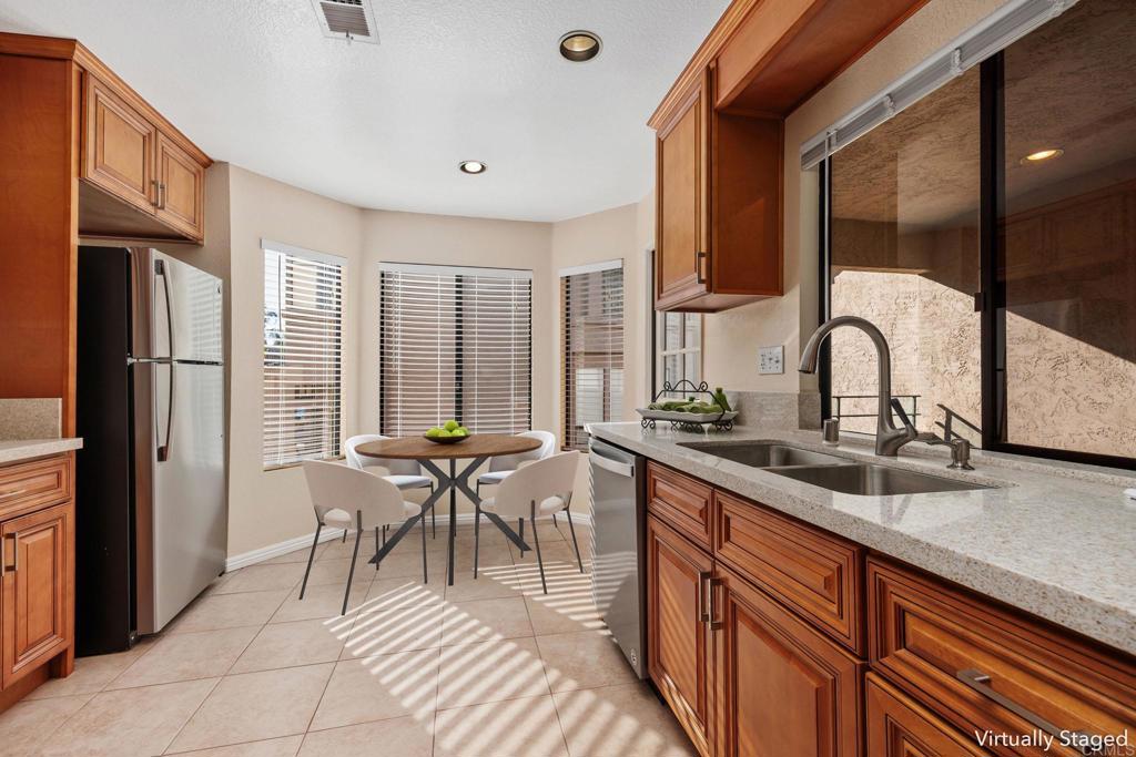 4353 Nobel Drive - photo 10