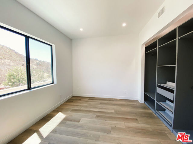 1700 Cadenhorn Drive photo 30