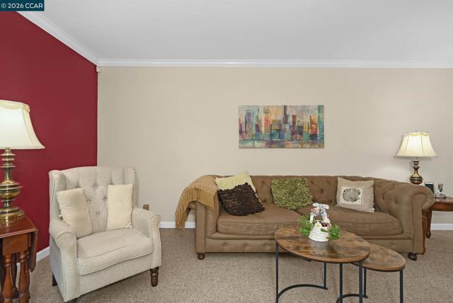 2055 Cactus Ct, Walnut Creek CA: https://media.crmls.org/mediaz/53569a91-cc91-47a3-a808-4dc1018df709.jpg