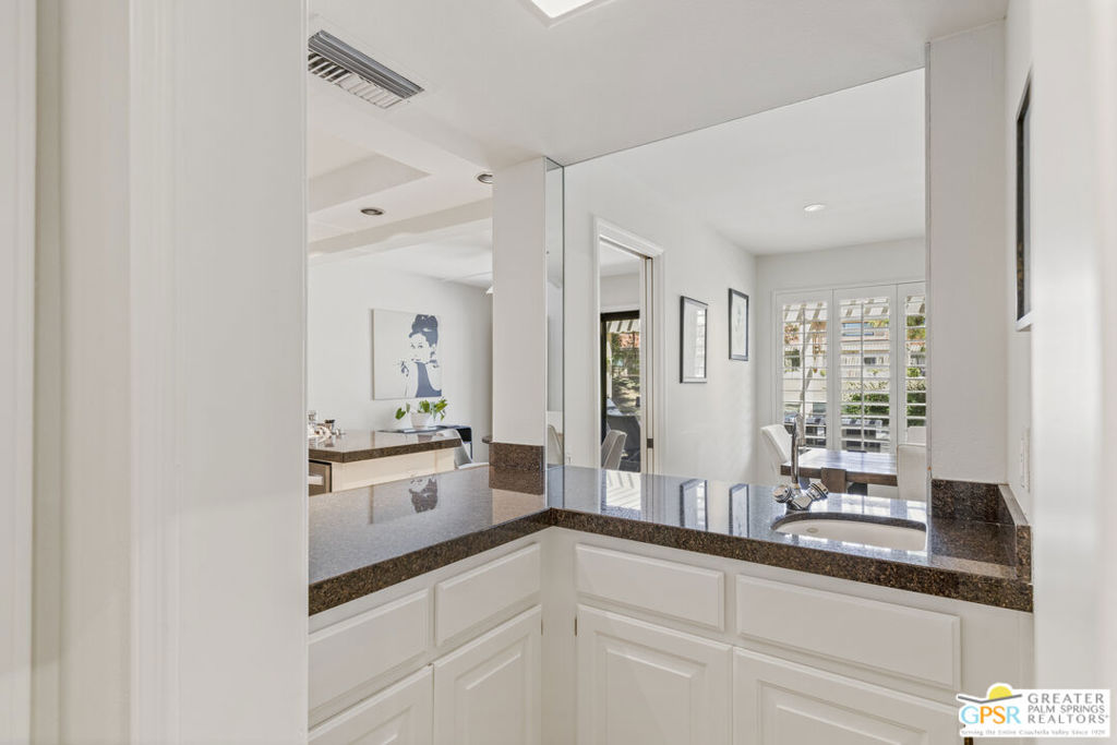 MLS #25593075PS image #10