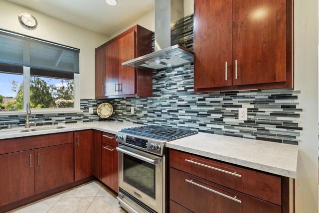 141 Holliday Drive, Hollister CA: https://media.crmls.org/mediaz/53585f15-d6ab-419e-b07a-5c55e2c84fc5.jpg