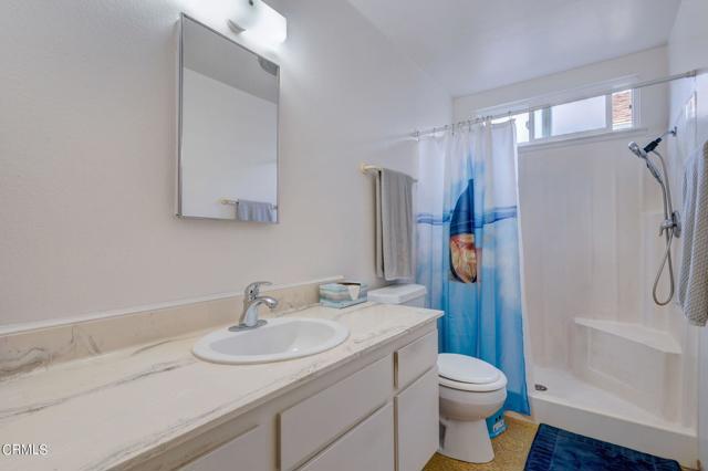 Detail Gallery Image 21 of 32 For 2076 Airedale Ave, Ventura,  CA 93003 - 3 Beds | 2 Baths