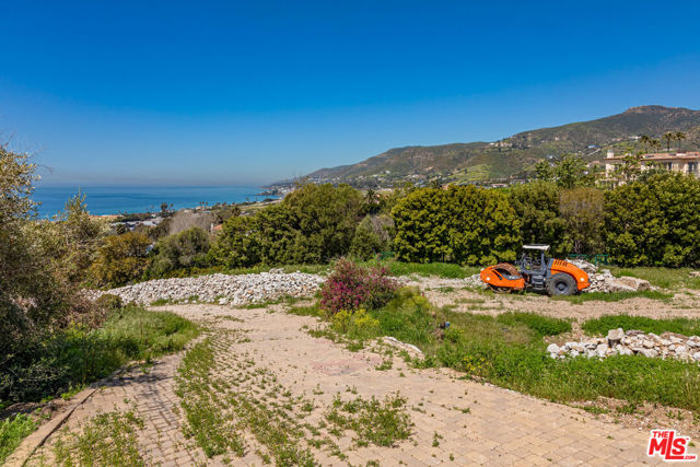 Drew Fenton | 30601 Morning View Drive Malibu CA | MLS: 7173025