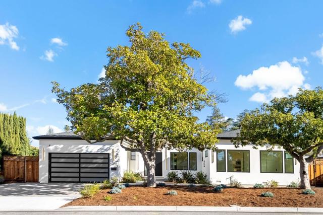 12536 Paseo Flores, Saratoga CA: https://media.crmls.org/mediaz/535cc8de-fe26-4e24-bbf7-877dcc48e233.jpg