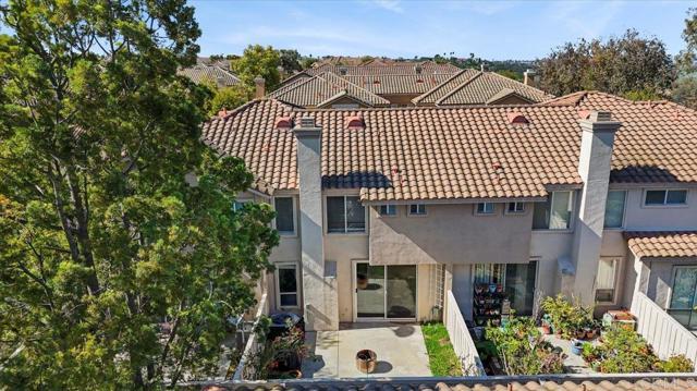 Detail Gallery Image 34 of 42 For 2217 Lago Ventana, Chula Vista,  CA 91914 - 3 Beds | 2/1 Baths