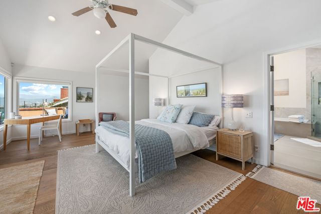 8221 Delgany Avenue, Playa del Rey CA: https://media.crmls.org/mediaz/535eaf4e-5fa7-41a4-9a54-79f8e902cf27.jpg