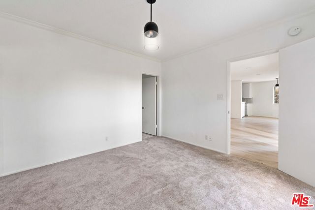 222 7th Street, Santa Monica CA: https://media.crmls.org/mediaz/535f9752-5dcb-464d-9ccb-a1f4c4b9e0c6.jpg