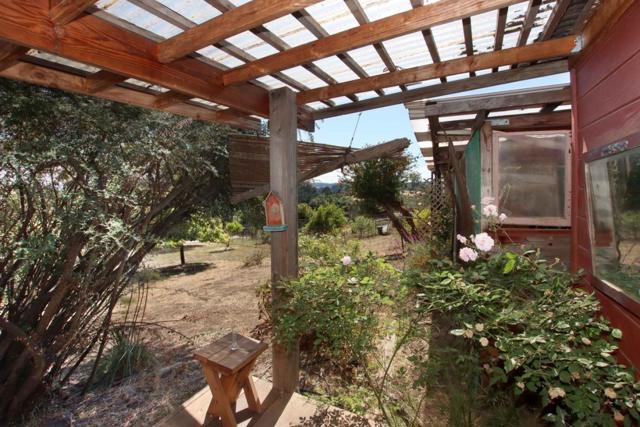 46 Valley View Road, Watsonville CA: https://media.crmls.org/mediaz/535fe0a0-10dd-42f0-ba82-c597bfe342f4.jpg