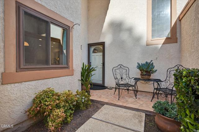 Detail Gallery Image 2 of 37 For 190 San Vincente Cir, Newbury Park,  CA 91320 - 3 Beds | 2 Baths