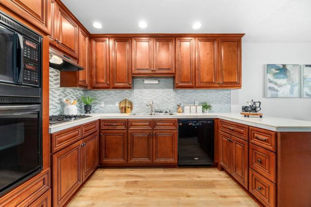 2834 Casa De Vida Drive, Aptos CA: https://media.crmls.org/mediaz/536047a4-ec7b-43af-af9d-57401695e1ac.jpg