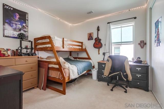 908 Hydra Ct, San Marcos CA: https://media.crmls.org/mediaz/53604fed-dcc0-452d-a4b9-564c8abaa741.jpg