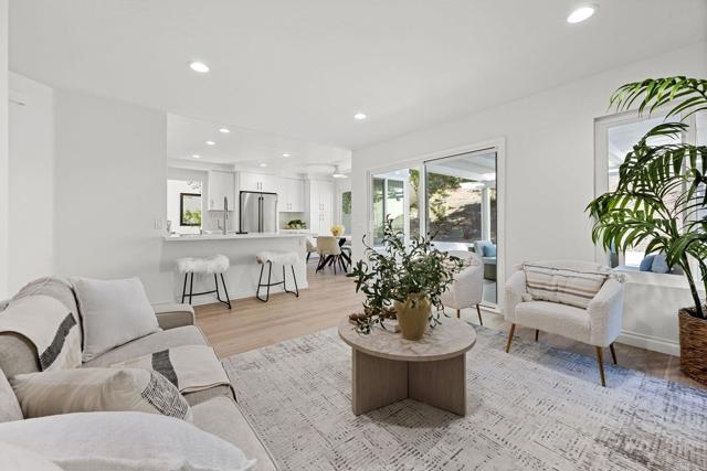 1421 Corte Clasica, San Marcos CA: https://media.crmls.org/mediaz/536071cf-d40e-4657-a15c-8c7009982f9d.jpg