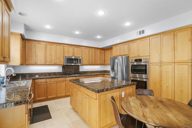 38292 Taylor Ln, Murrieta, CA 92563 photo 5