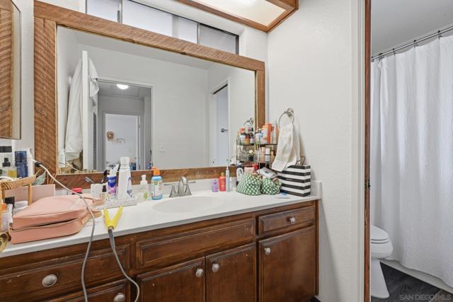 Image 40 of 45 For 1460 Hornblend