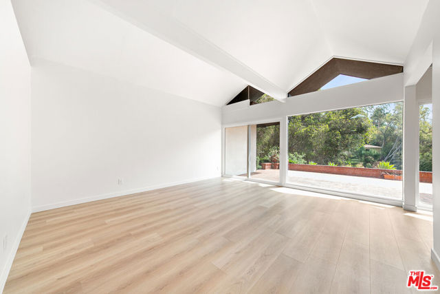 Drew Fenton | 656 N Bonhill Road Los Angeles CA | MLS: 7538623