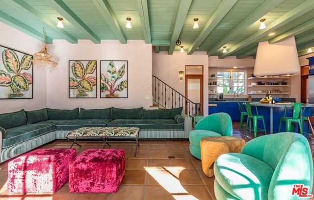 202 Canada Street, Ojai CA: https://media.crmls.org/mediaz/53611ac1-00df-4cd1-bda3-f1238504e921.jpg