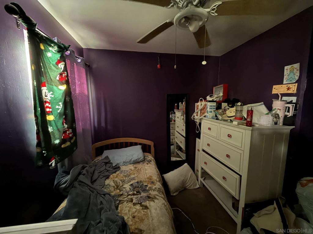 https://media.crmls.org/mediaz/53614584-54c4-4c9f-bb22-51249a21f791.jpg?preset=X-Large