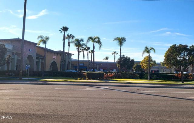 Detail Gallery Image 35 of 37 For 3701 via Pacifica Walk, Oxnard,  CA 93035 - 3 Beds | 2 Baths