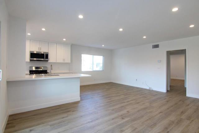 8355 Rosewood Ave #1, Los Angeles, CA 90036