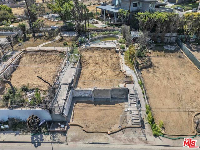 Drew Fenton | 887 Chattanooga Avenue Pacific Palisades CA | MLS: 7346712