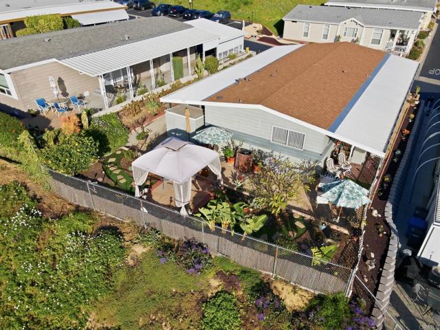 1930 W San Marcos Boulevard, San Marcos CA: https://media.crmls.org/mediaz/5362056b-926c-429a-96be-90fc491736ad.jpg