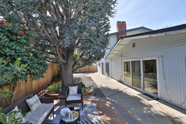1777 Dahill Lane, Hayward CA: https://media.crmls.org/mediaz/53653d0e-d92c-4e69-a984-3be1f07ad8e9.jpg