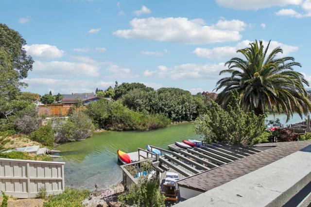 1 Spinnaker Place, Redwood City CA: https://media.crmls.org/mediaz/53659ec2-70c8-488f-b007-4174fec788a3.jpg
