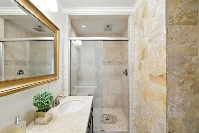 2924 Vivian Lane, San Jose CA: https://media.crmls.org/mediaz/5365b592-e8bc-4e87-ac64-3c2f4cee382d.jpg