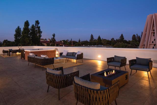 519 Webster Street, Palo Alto CA: https://media.crmls.org/mediaz/5365f761-4d6b-4f71-822e-f709d2f4eb2b.jpg